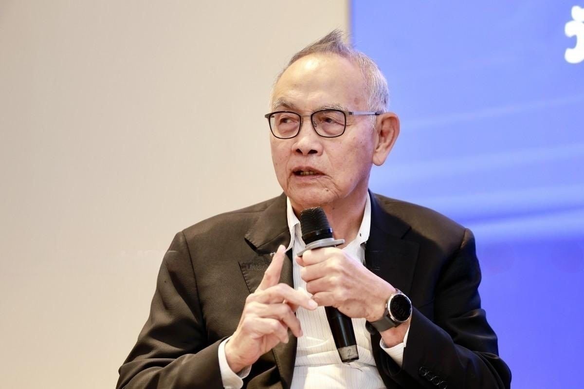 Ex-Thai Airways boss: Ditch all govt shares or risk relapse | News by Thaiger