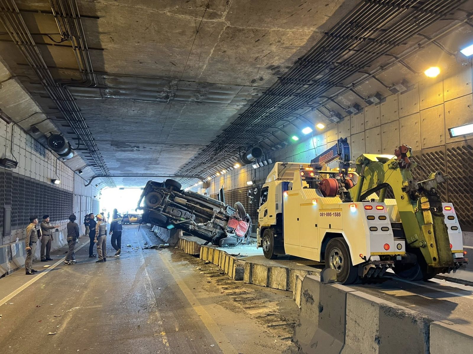 Phuket underpass chaos as 15-car crash halts traffic | News by Thaiger