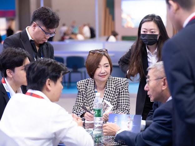 AOT pushes for new global flight routes at Hong Kong forum | News by Thaiger