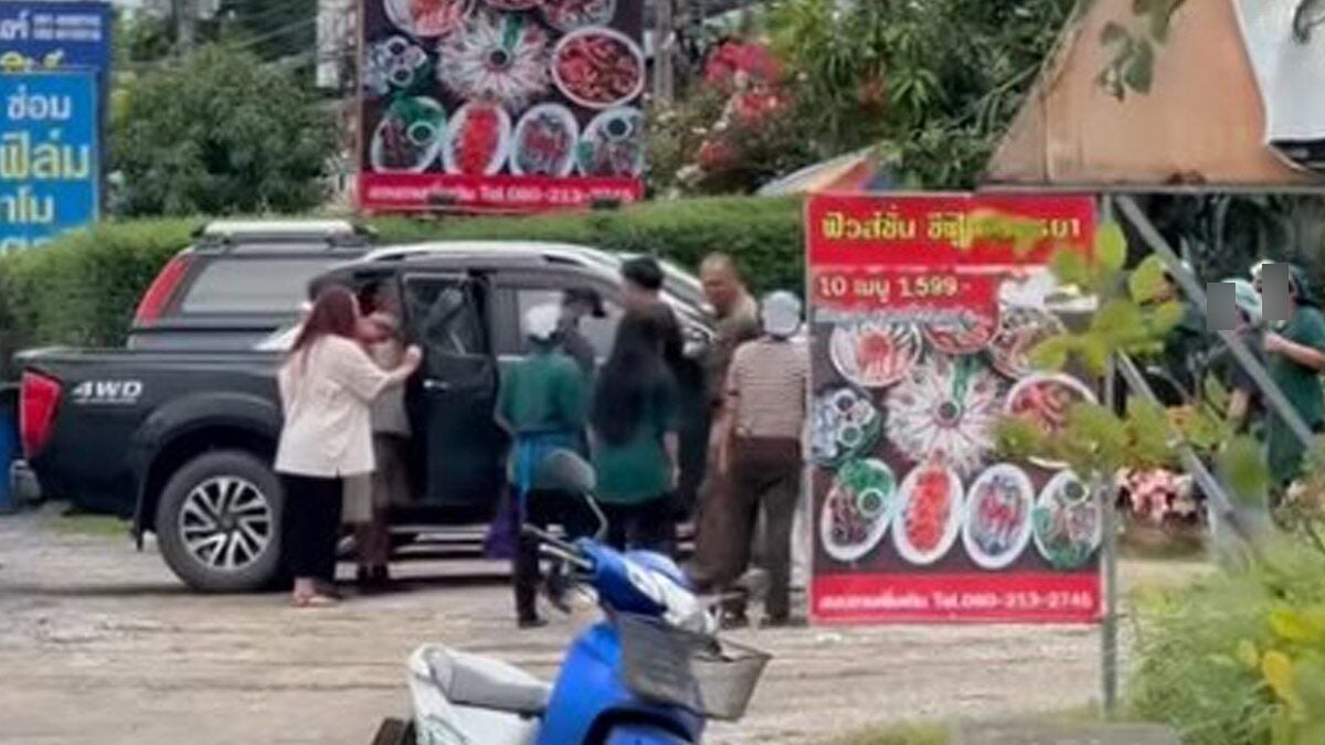 Ayutthaya restaurant brawl leaves owner’s father injured (video) | Thaiger