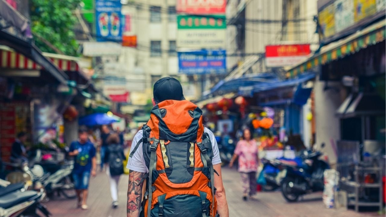 Backpacking in Bangkok | Photo by Stephane Noiret from Adobe Stock