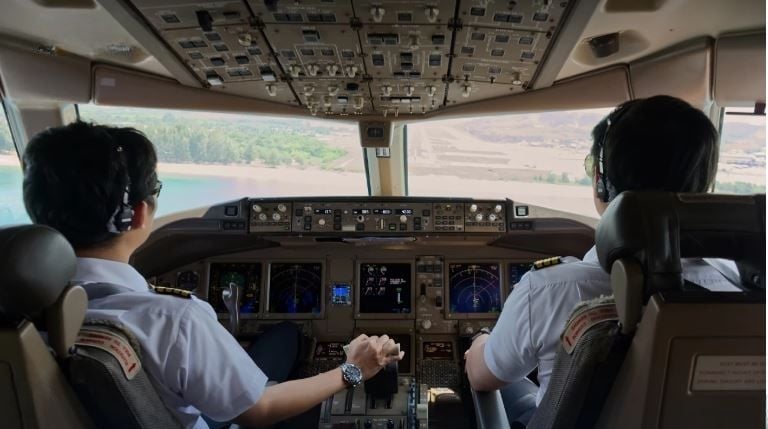 Thai airlines warn of looming pilot shortage crisis | News by Thaiger