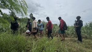Thai nationals intercepted returning from Cambodia after job scam | Thaiger