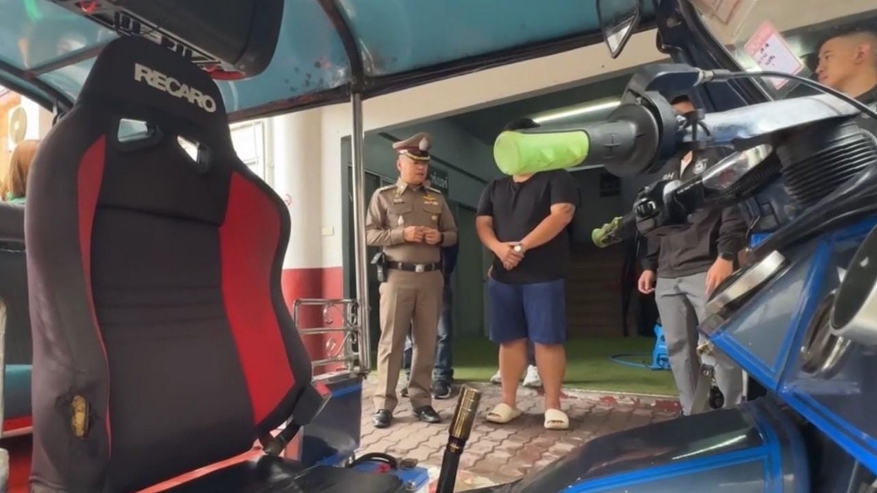 Thai tuk tuk driver turns himself in after physical assautl accusation by Chinese tourist