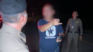Thai man shoots motorcyclist in Trang, mistaking victim for thief | Thaiger