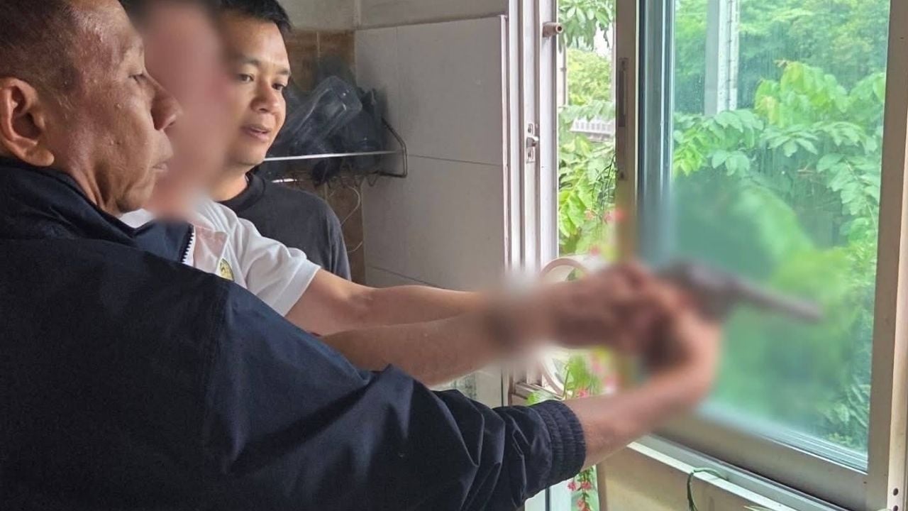 Thai man arrested for shooting taxi on Bangkok road