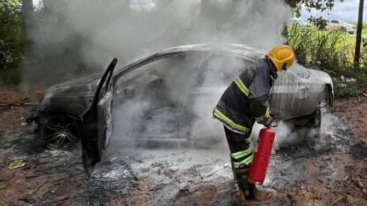 Car fire kills 3 year old boy left sleeping while mother collects mushrooms | Thaiger