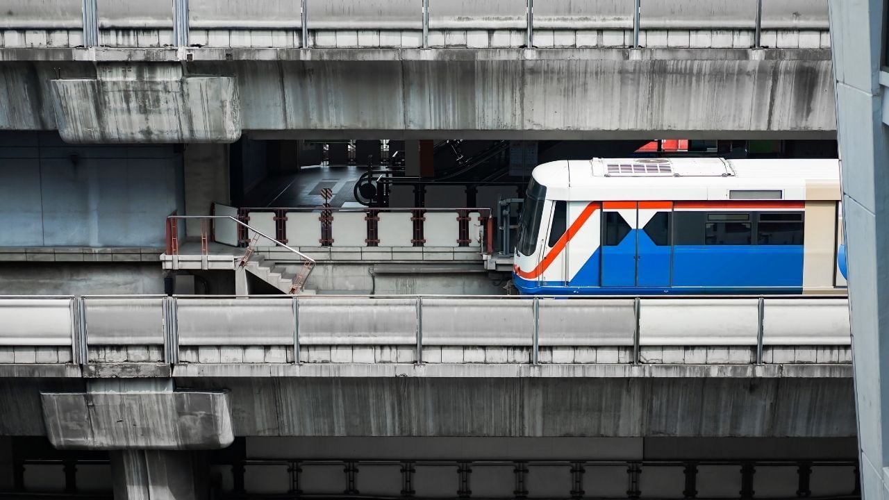 BTS monthly packages return amid uncertain 20-baht flat fare policy | Thaiger