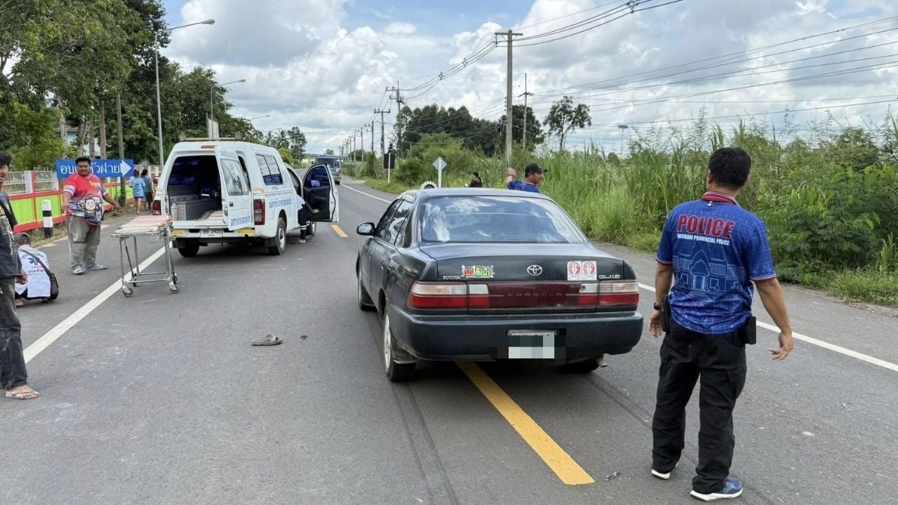 Thai monk crashes and kills old woman in Buriram | Thaiger