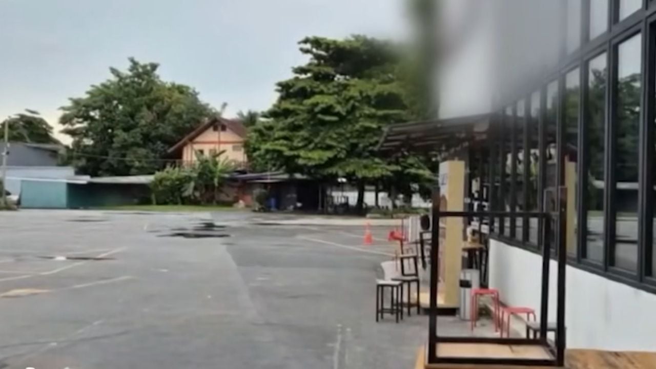 Bar guard allegedly assaults drunk woman in car