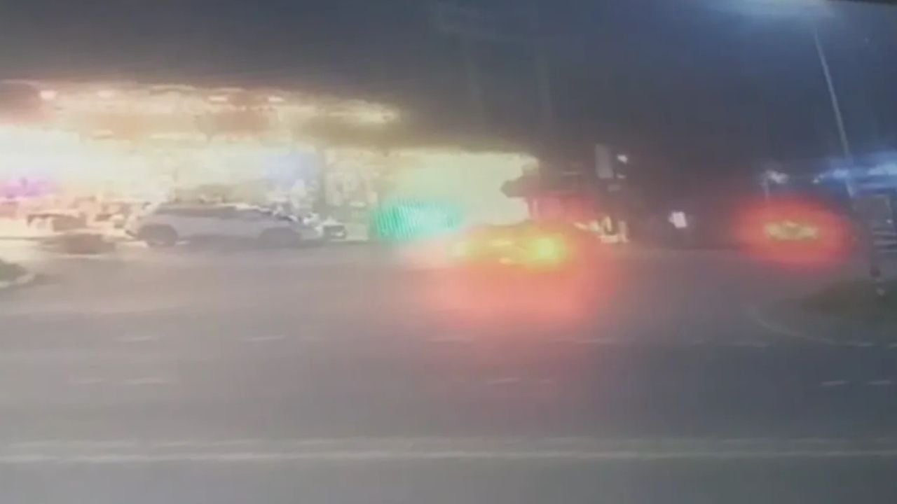 Thai thief injured in car crash