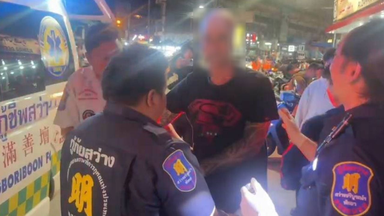 Pattaya Bolt driver punches foreigner