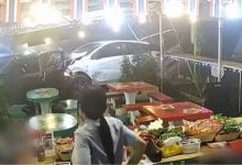 Foreign driver flees after crashing into 2 vehicles and 3 restaurants in Rayong | Thaiger