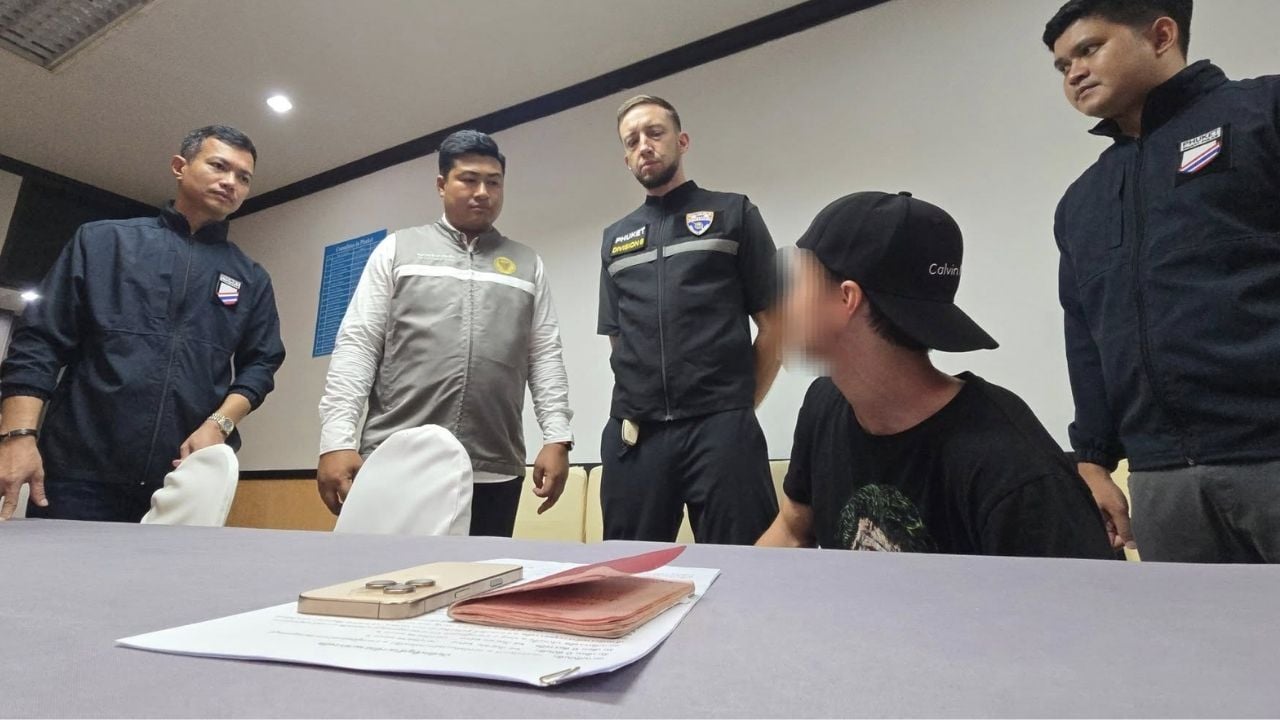 Russian visa revoked after sex with Thai woman on pickup