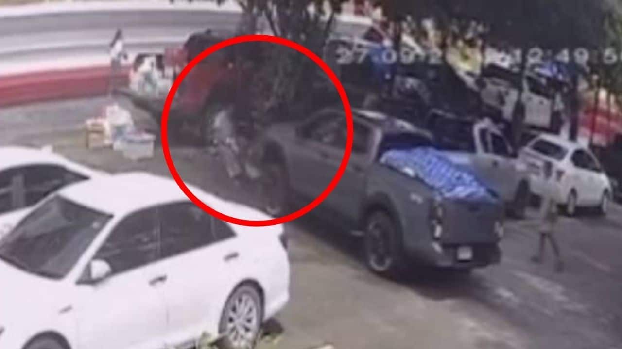 Pickup driver claims brake failure after crashing man twice in Chiang Rai temple | Thaiger
