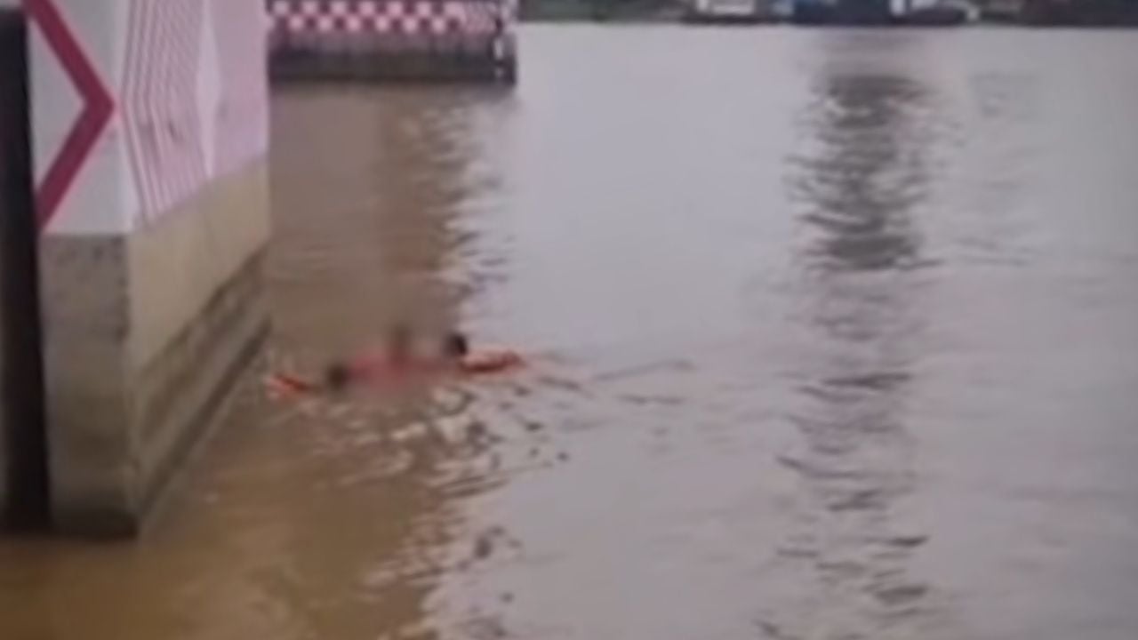 Thai woman rescued from suicide attempt in Chao Phraya River