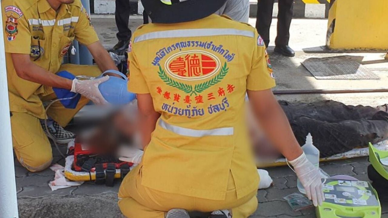 Maid killed after truck crash into toll gate