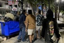 Indian tourists robbed by transgender group at Pattaya Beach | Thaiger