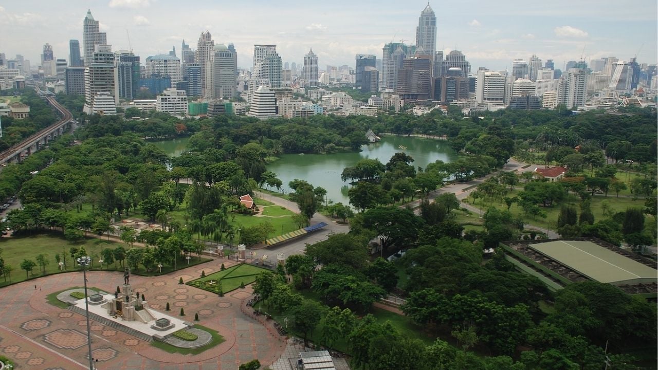 An aerial view of Lumphini Park | Photo by Terence Ong taken from Wikipedia