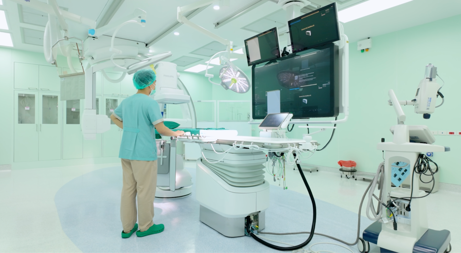 Hybrid operating room at Samitivej International Children’s Hospital