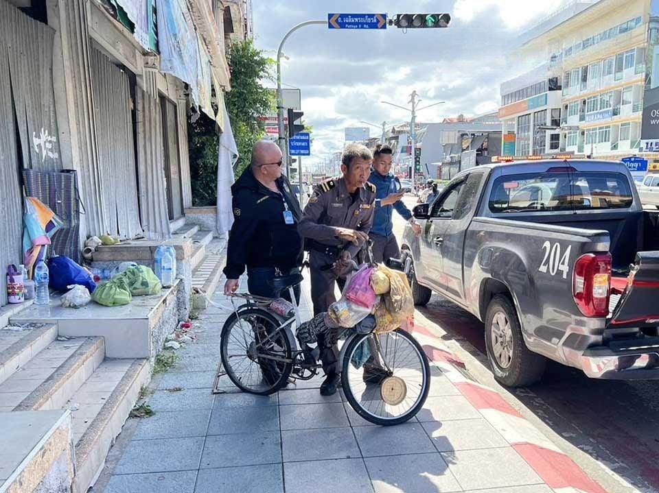 Pattaya street sweep sees homeless man given hospital care | News by Thaiger