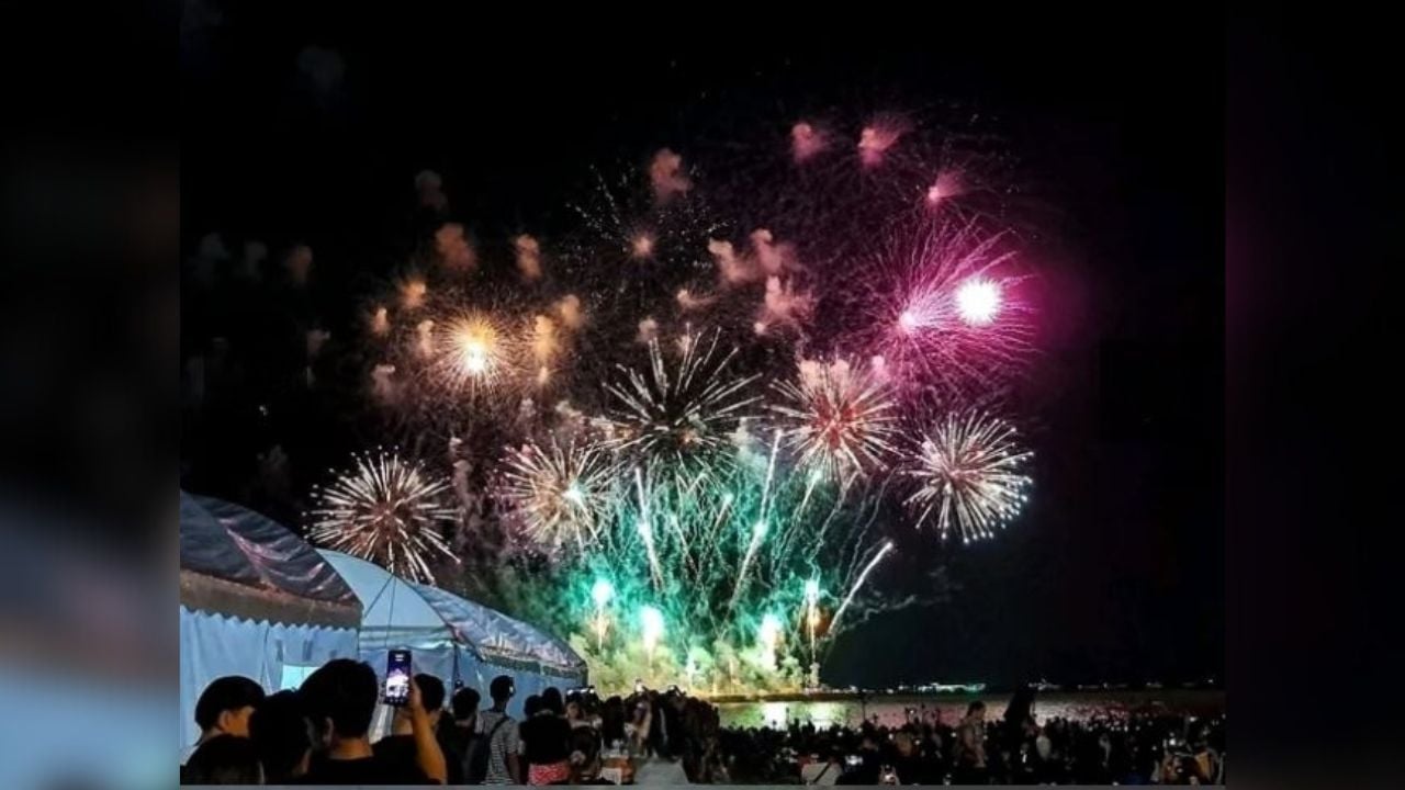 5-million-baht fireworks boost to supercharge Pattaya festival | Thaiger
