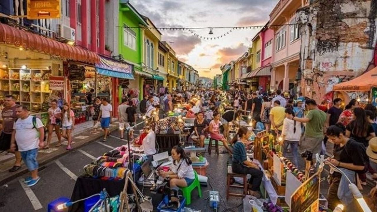 Tourist surge in Phuket drives revenue into the billions | Thaiger