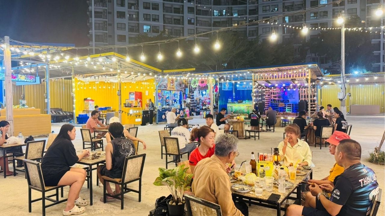 Phuket’s pricey new night market flop shut in 2 months | Thaiger