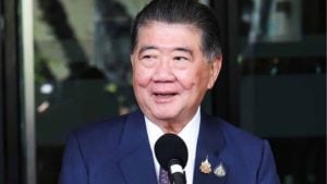 Phumtham faces legal heat over House dissolution request | Thaiger