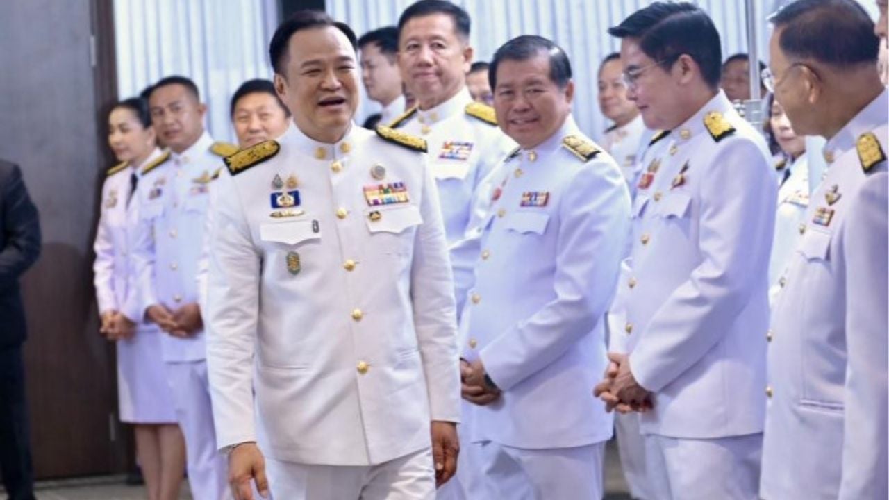 Pheu Thai backtracks on bid to boot Anutin from office | Thaiger