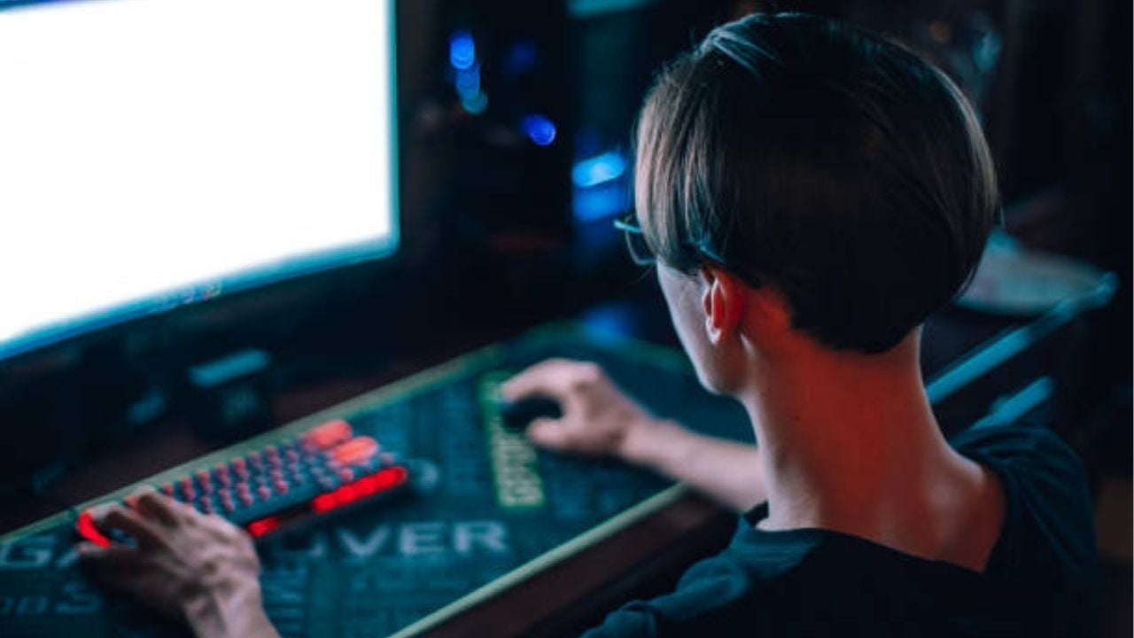 1 in 3 Thai teens exposed to online sexual content, study finds | Thaiger
