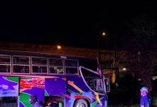 Bus driver found dead beside parked vehicle in Chachoengsao | Thaiger