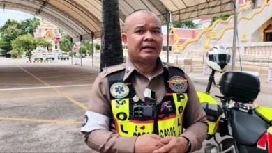 Veteran cop delivers 11th baby in Udon Thani tuk tuk drama | Thaiger