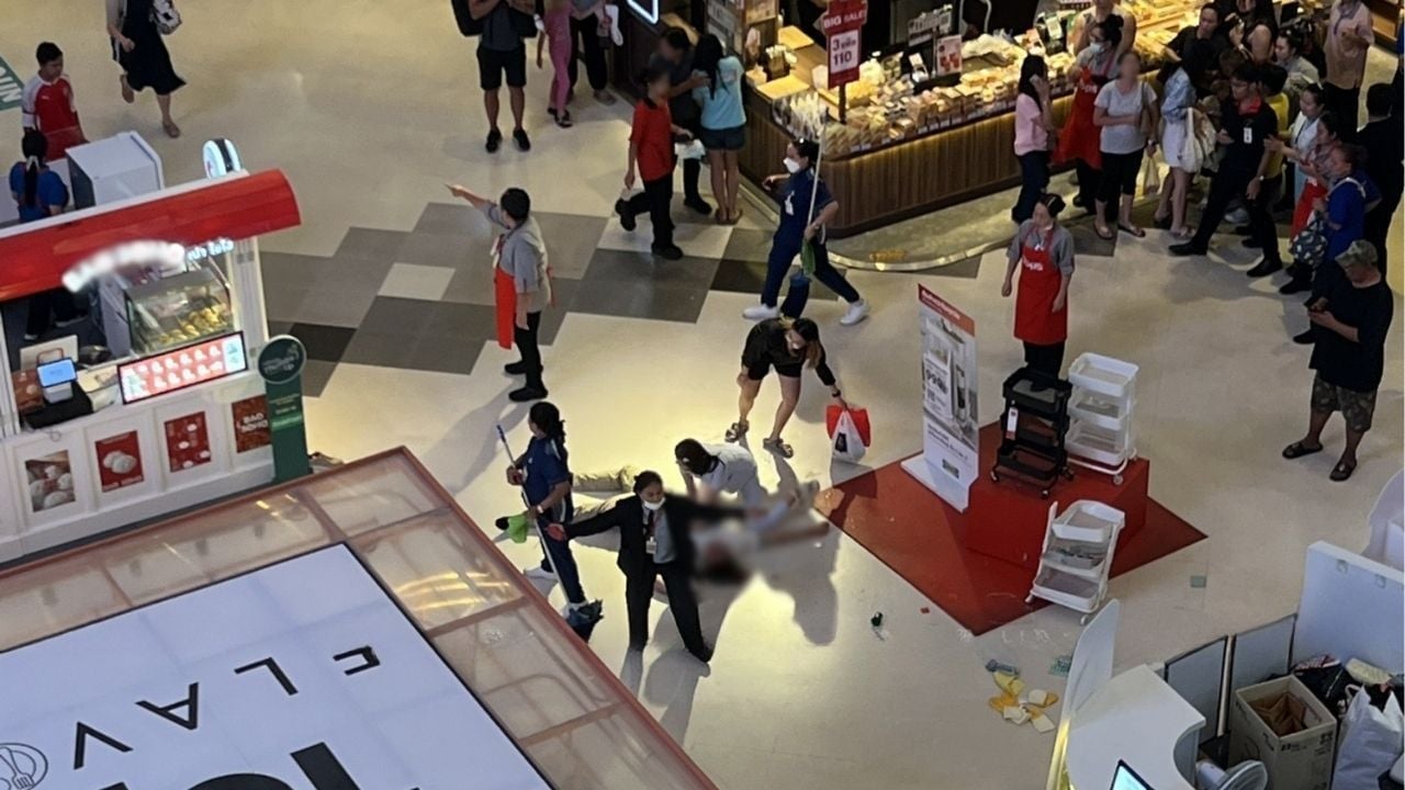 Man caught filming up skirt plunges from Nonthaburi mall | Thaiger