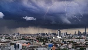 Thailand braces for floods and heavy rains amid monsoon trough | Thaiger