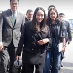Thaksin’s daughters bring cash and comfort to jailed ex-PM | Thaiger