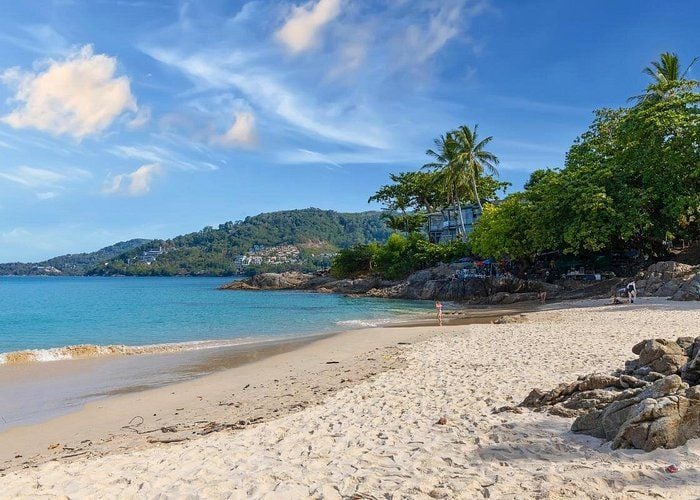 French tourist drowns after late-night swim at Patong | News by Thaiger