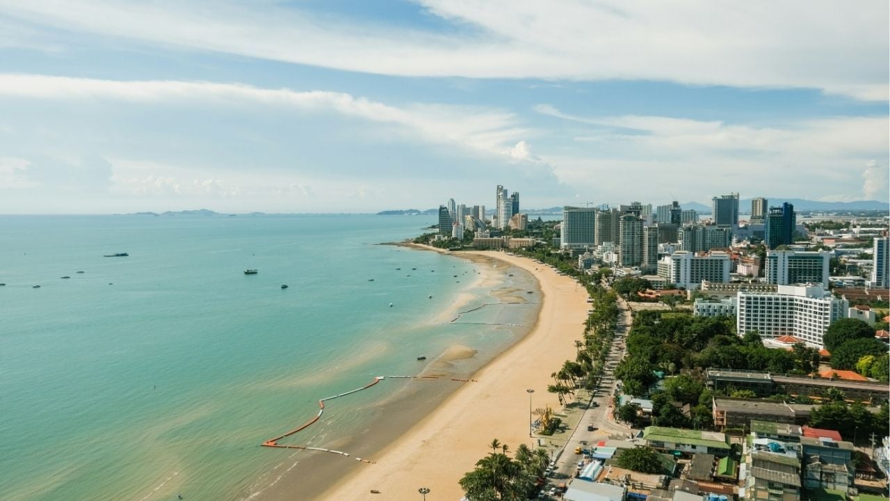 Eagle-eye view of Pattaya | Photo by Ryutaro Uozumi on Unsplash cost of living thailand