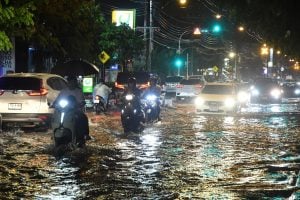 Heavy rains forecast in Bangkok and 41 provinces | Thaiger