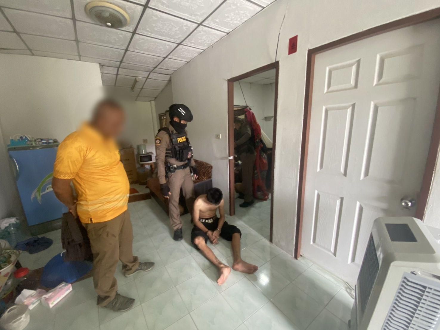 Meth-crazed man threatens mum in Chon Buri cash rampage | News by Thaiger