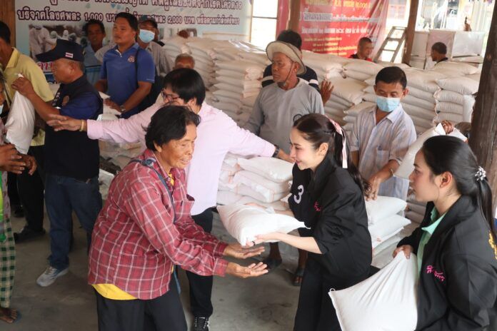 Lucky firecracker numbers spark lotto frenzy in Suphan Buri | News by Thaiger