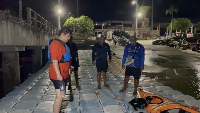Apple Watch saves kayaker stranded at sea off Pattaya coast | News by Thaiger