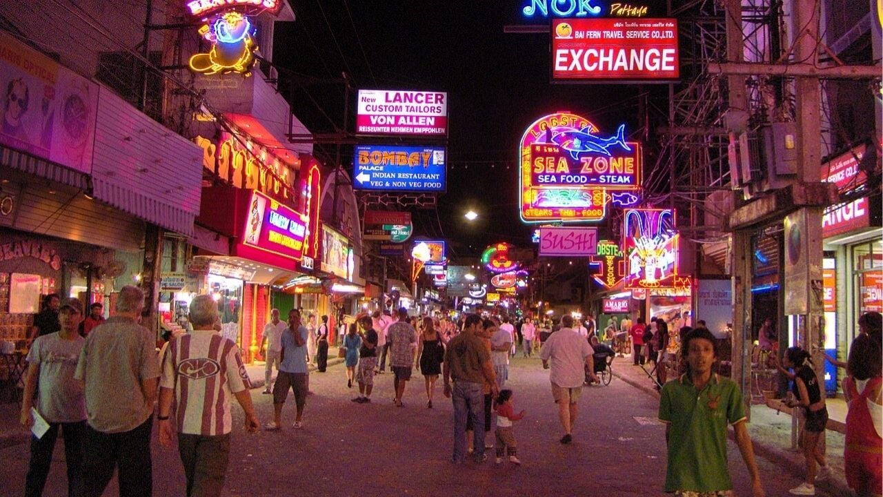 The Pattaya Walking Street | Photo byBiswajit Majumdar taken from Wikipedia