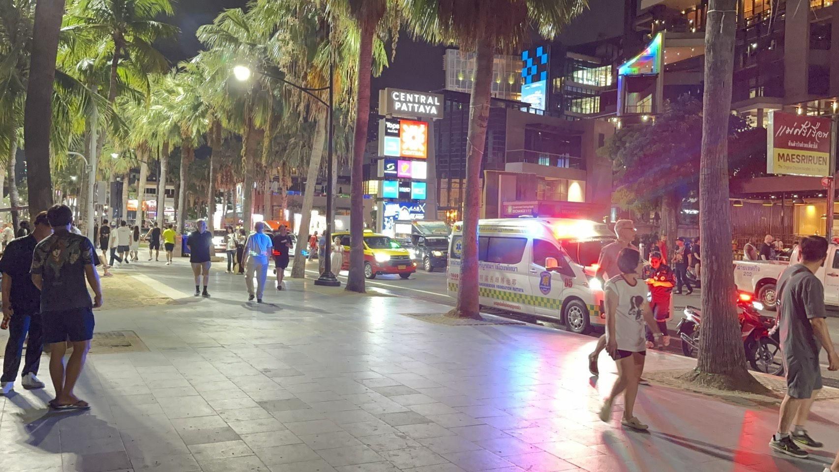 Pattaya teen badly hurt after firecracker explodes on beach | News by Thaiger