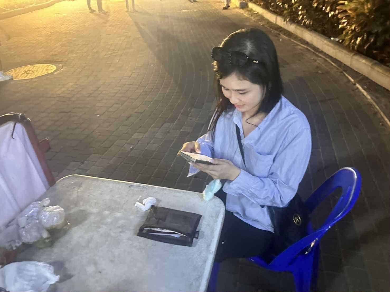 Pattaya patrol heroes return lost wallet to Chinese tourist | News by Thaiger