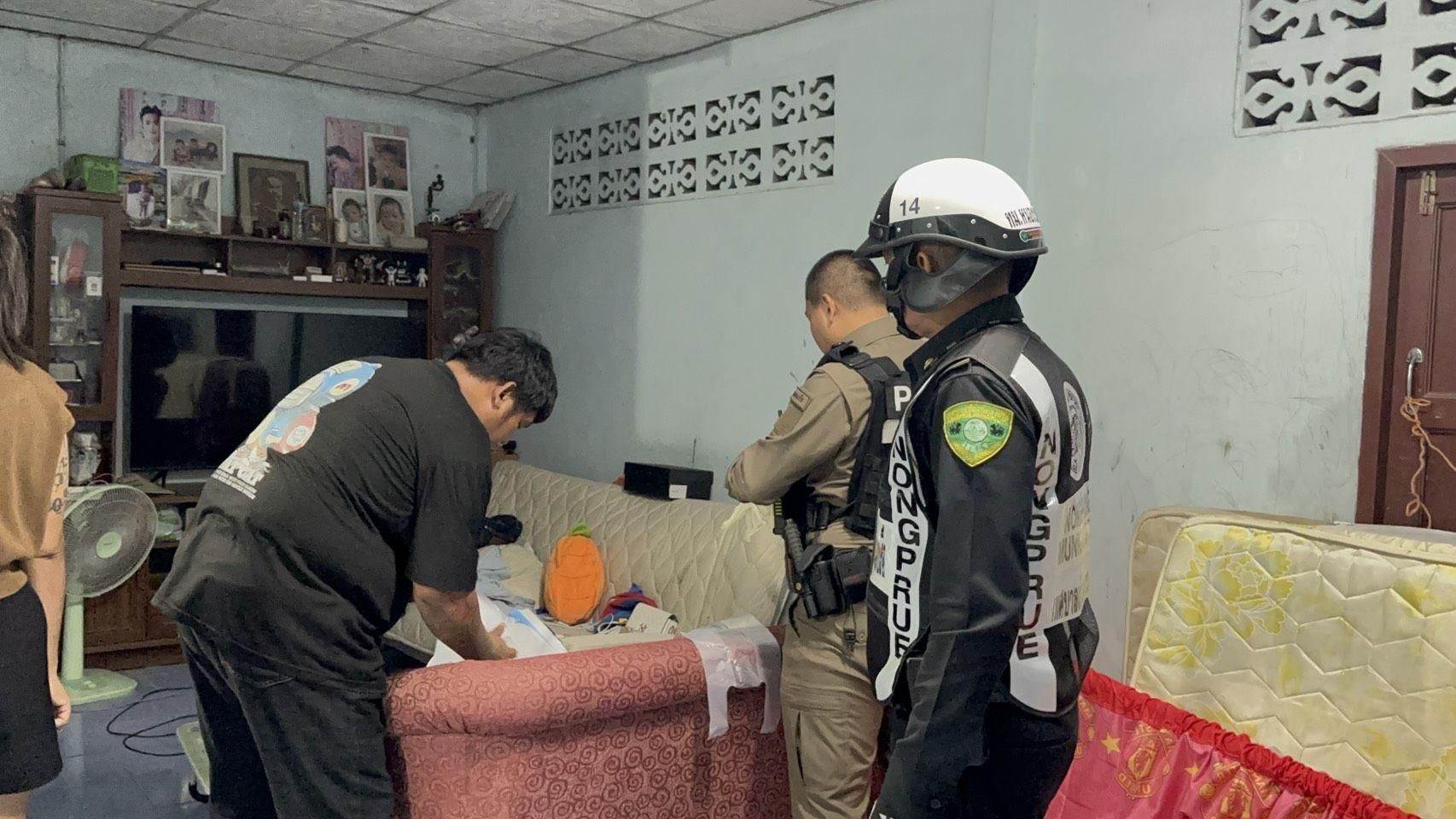 Stoned shopkeeper arrested after knife rampage in Chon Buri | News by Thaiger