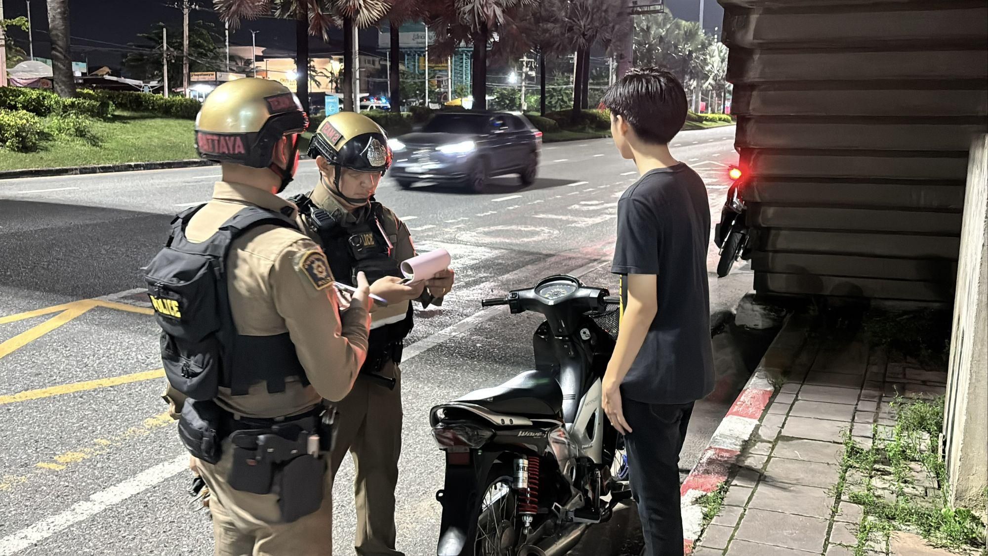 Teen bikers arrested in Pattaya street racing crackdown | News by Thaiger