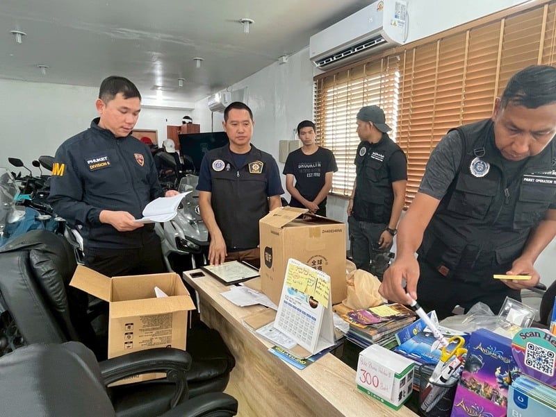 Phuket raids target foreigners in illegal business crackdown | News by Thaiger