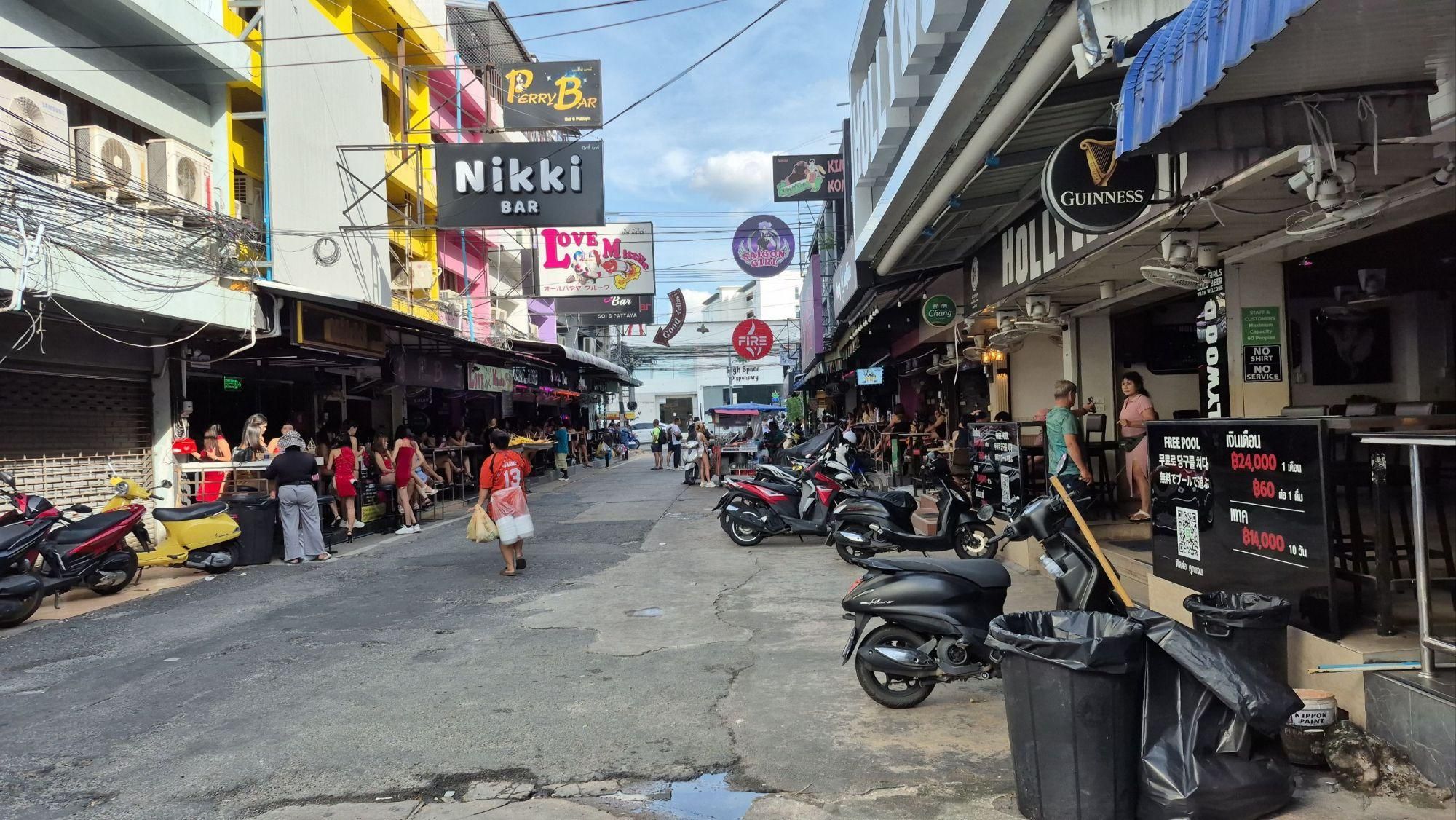 Pattaya bar offers bounty after thief nabs prized BMX bike | News by Thaiger