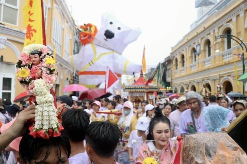 Rain can't stop Phuket Vegetarian Festival’s wildest parade | News by Thaiger